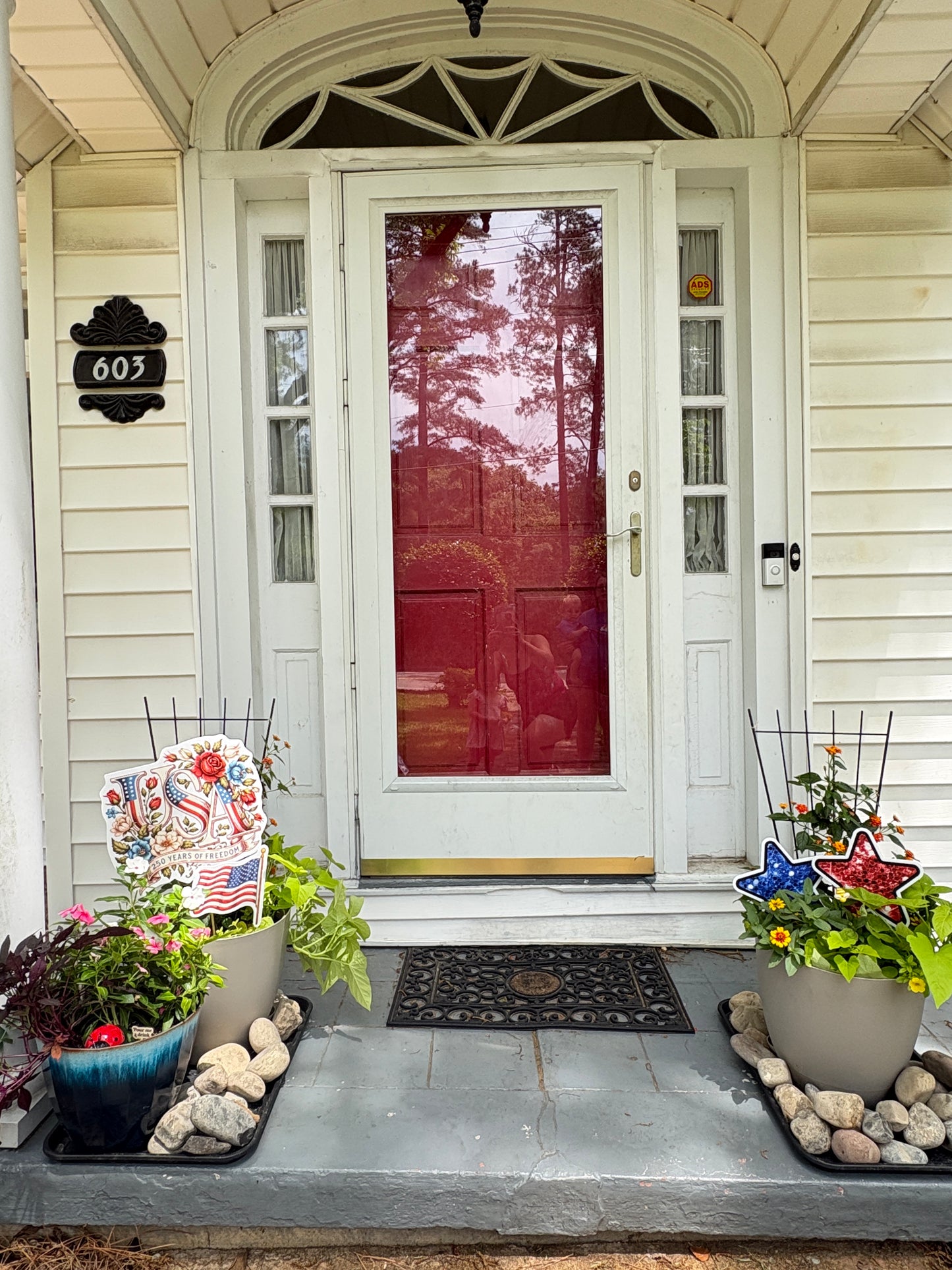 Delightful Styling Porch or Mailbox Package